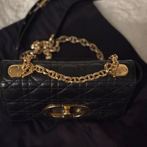 Dior Black Quilted Crossbody Bag with Gold Chain - Picture 5 of 9